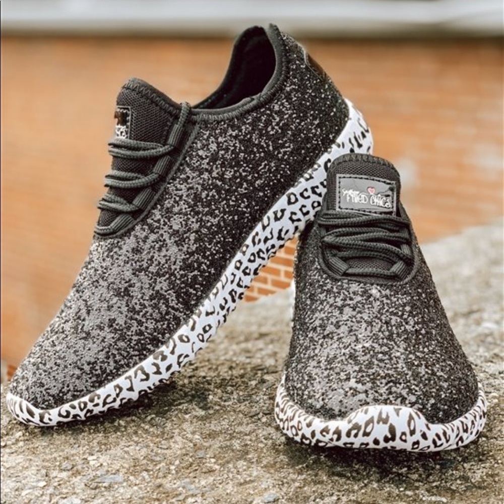Tennis Shoes
